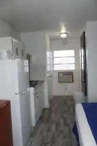 Malibu Resort Motel - 12