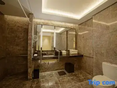 Hilton Suzhou - 39