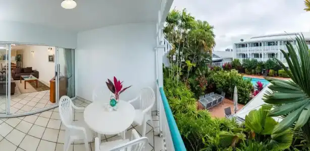 City Terraces Cairns - 44