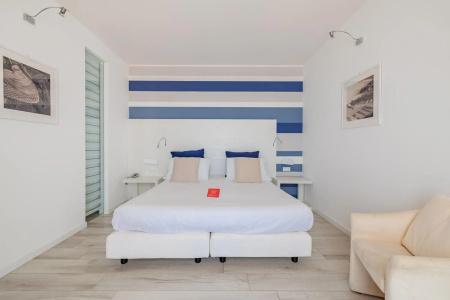 Marina di Petrolo Apartments - 10