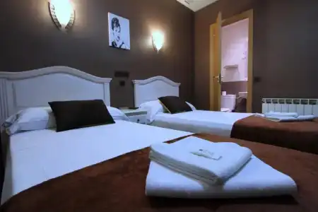 Hostal Regio - 68