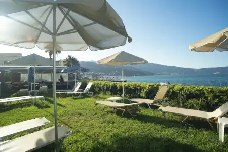 Elounda Alikes Suites & Studios - 26
