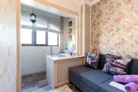Yourhouse  -2,  66 - 30