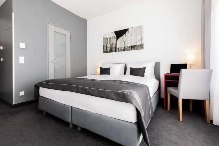 Garner Berlin - Gendarmenmarkt by IHG - 67