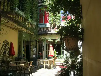 Le Vieux Carré - 10