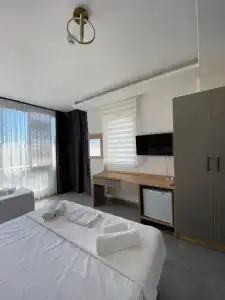 Lupa Alacati - 33