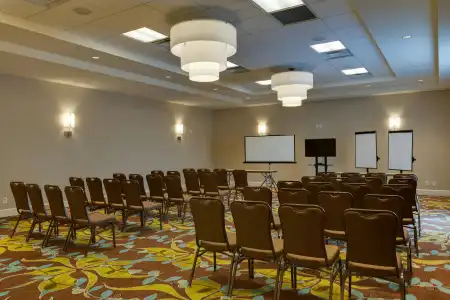 Hilton Garden Inn Daytona Beach Oceanfront - 22