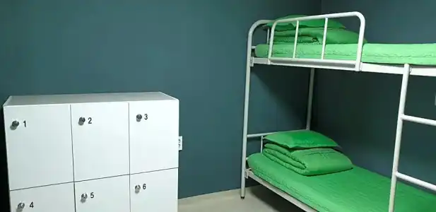 Blue Backpackers Hostel - 28