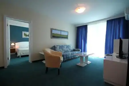Bella Vista - 49