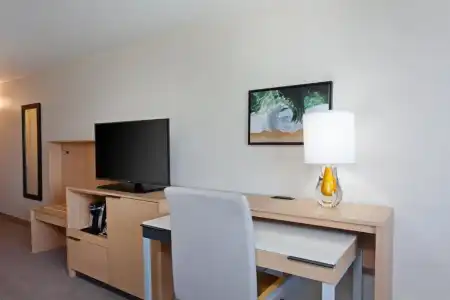 Holiday Inn Los Angeles - LAX Airport by IHG - 55