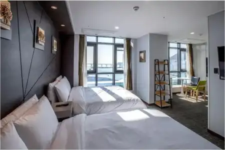 Griffin Bay - 15