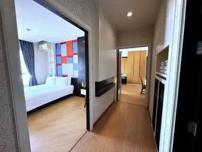 The Sunreno - 207