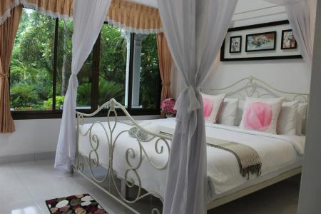 White Elephant Resort - 5