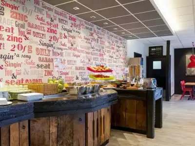 ibis Styles Chartres - 10