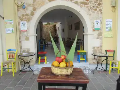Poco Loco Bed & Breakfast - 20