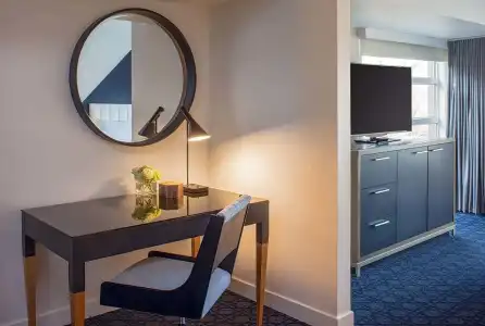 River's Edge Portland, Tapestry Collection by Hilton - 5