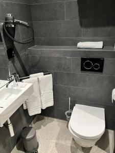 Sotel Amsterdam Central Station - 7