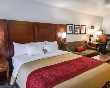 Comfort Inn Redding Near I-5 - 39