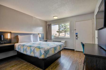 Motel 6 Santa Fe - 5