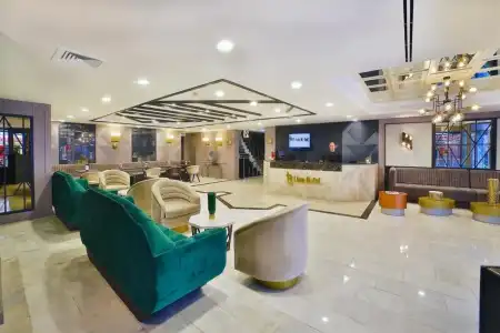 Four Sides Taksim Lion&Spa - 1