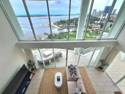 Crystal Bay on the Broadwater - 196