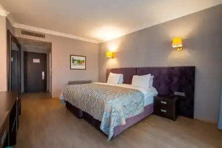 216 Castle - 3