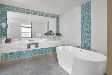 Holiday Inn Resort Ho Tram Beach by IHG - 52