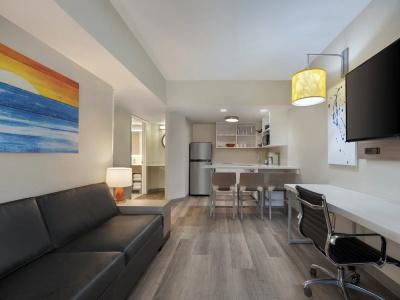 Holiday Inn Resort Orlando Suites - Waterpark by IHG - 81