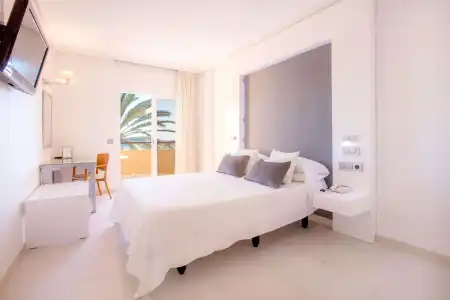 Ramada Resort by Wyndham Puerto de Mazarron - 128