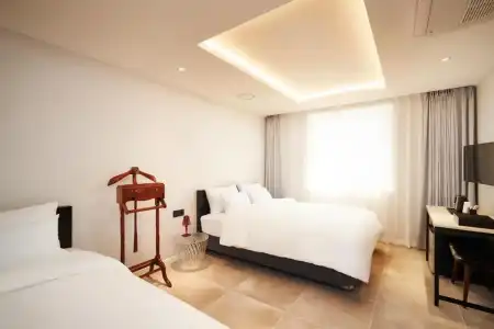 Hongdan - 4