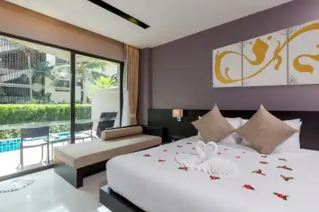 The Charm Resort Phuket - 45
