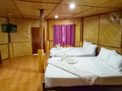 TP Hut Bungalows - 50