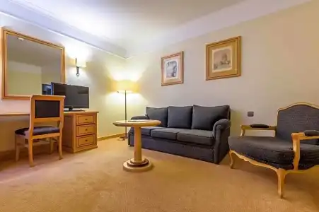 Real Palacio - 105