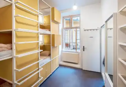 Avenue Hostel - 21
