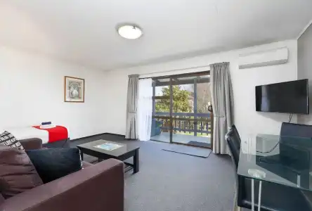 Kings Gate Motel - 13