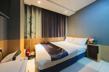 Myeongdong New Stay Inn - 180