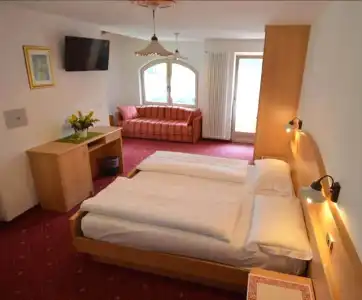 Latemar Suites & Spa - 0