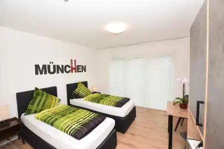Boardinghouse Henschelstraße - 22