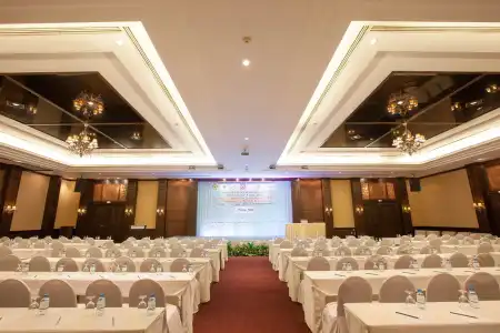 Chiangmai Grandview & Convention Center - 17