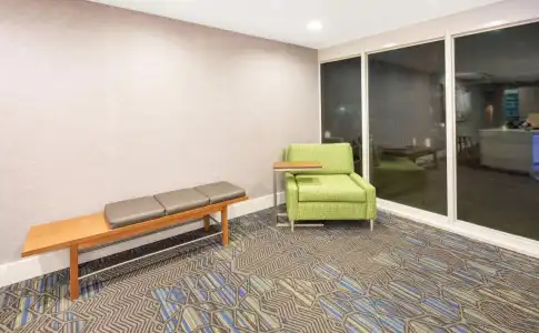 Holiday Inn Express San Diego Airport - Old Town by IHG - 3