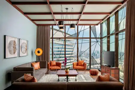 DoubleTree by Hilton Dubai M Square & Residences - 9