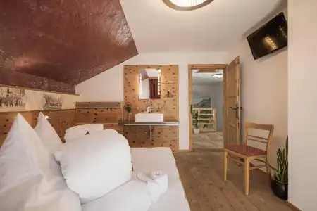 Apart Central – Premium Mountain & Garden - 36