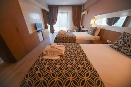 Tripolis - 81
