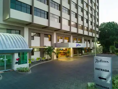Radisson - 0
