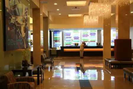 Century Plaza - 1
