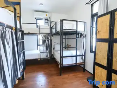 Sherloft Home & Hostel - 34
