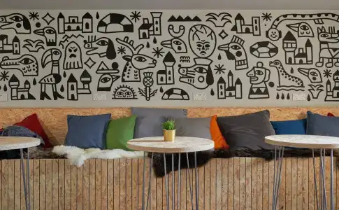 Haystack Hostel - 4