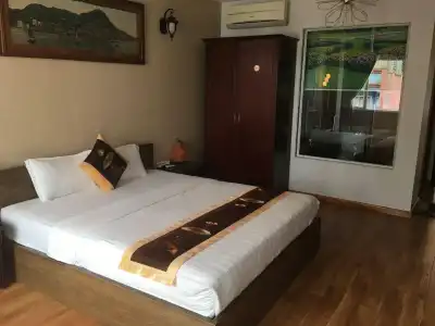 Saigon Amigo - 21