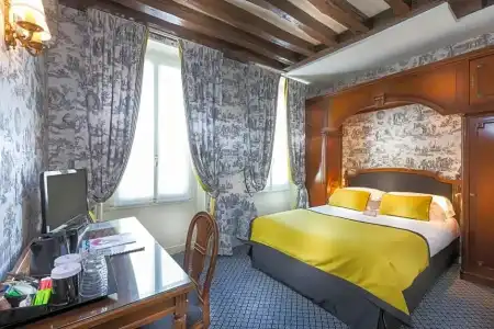 Dauphine Saint Germain - 40