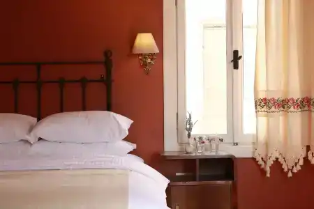 Podemos Otel - 2